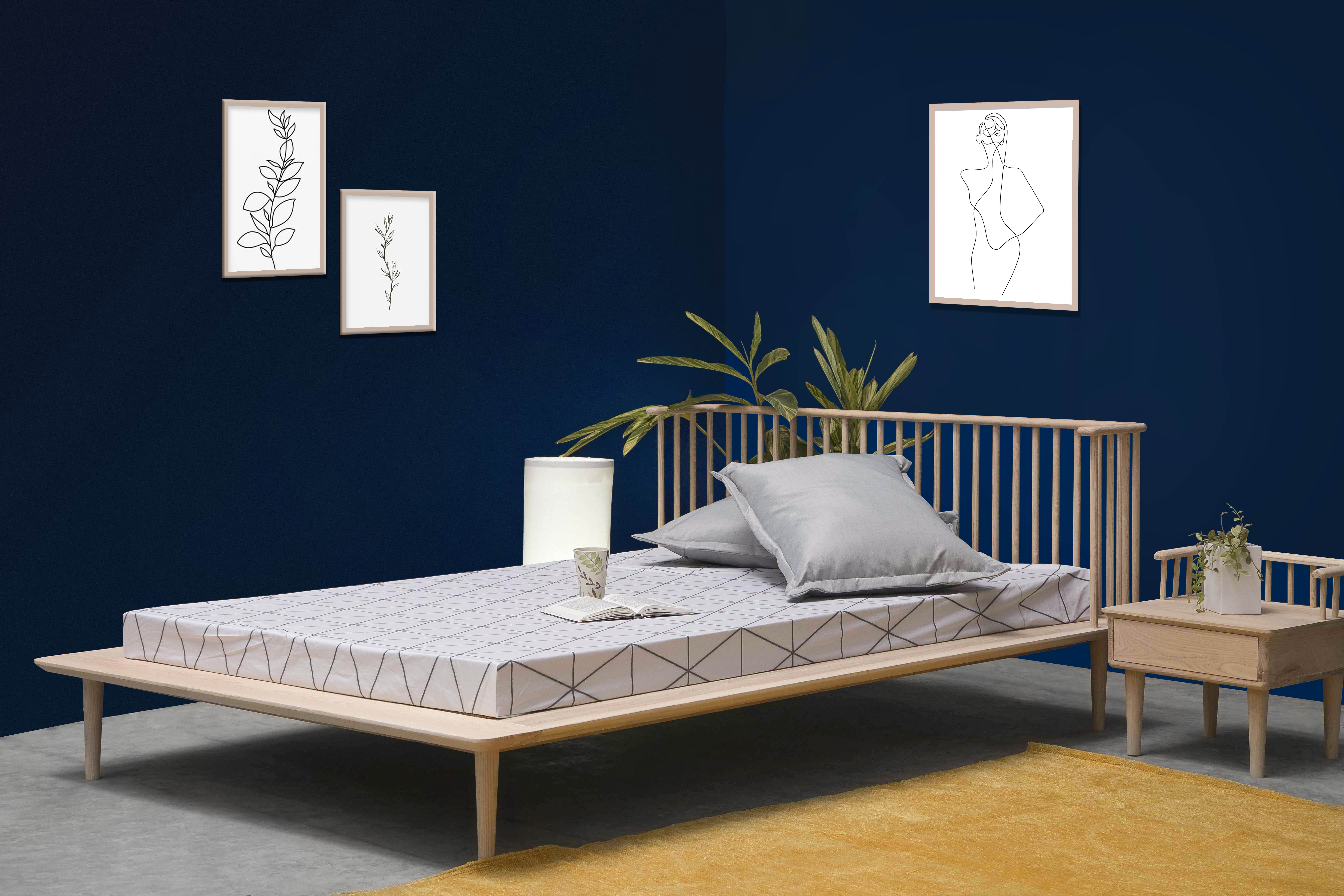 Jorasanko Light King Bed