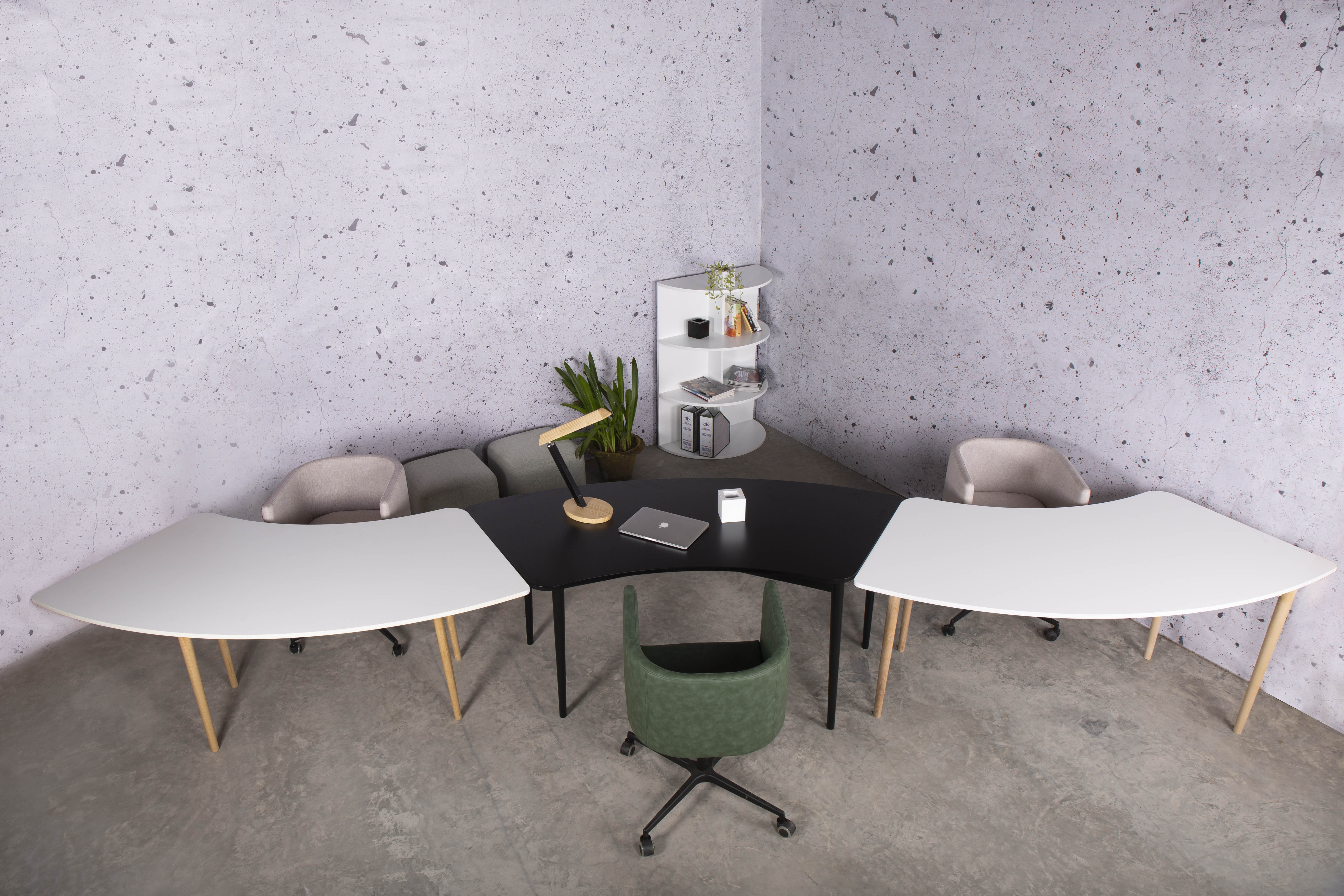 Dalian Workstation(Clearence)