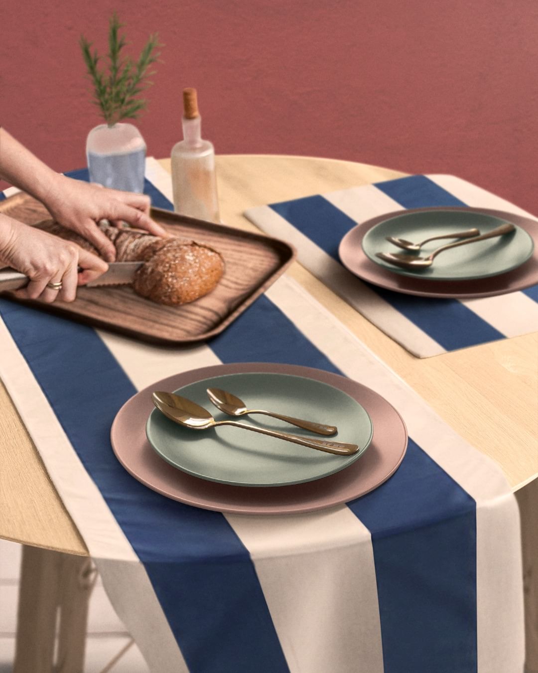 Palermo  Table Runner & Placemat Set