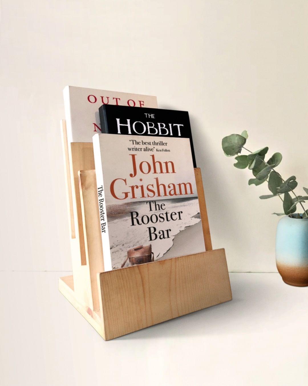 Raketa Book Holder