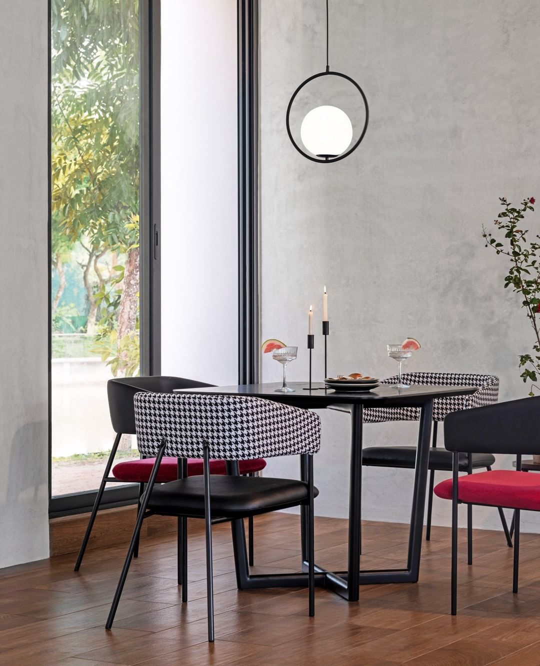 Navigli Four Seaters Dining Table