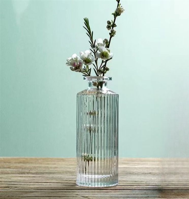 Vidrio Tall Vase