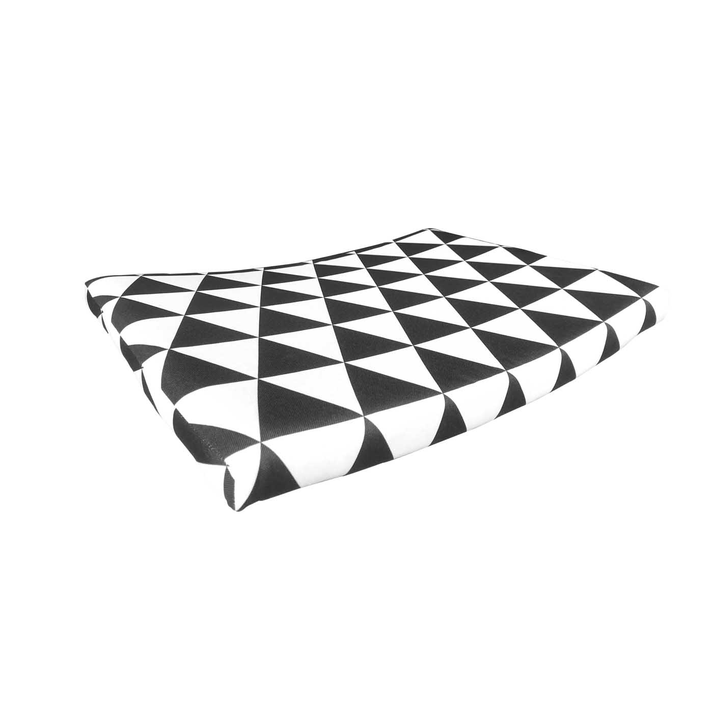 The Mascota Cama Pet Bed (Clearance)